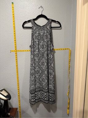 White House Black Market Black White Printed Sleeveless Shift Dress Size Large